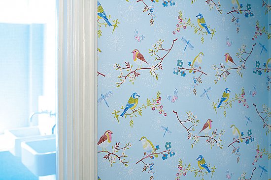 Marit Light Blue Bird Wallpaper