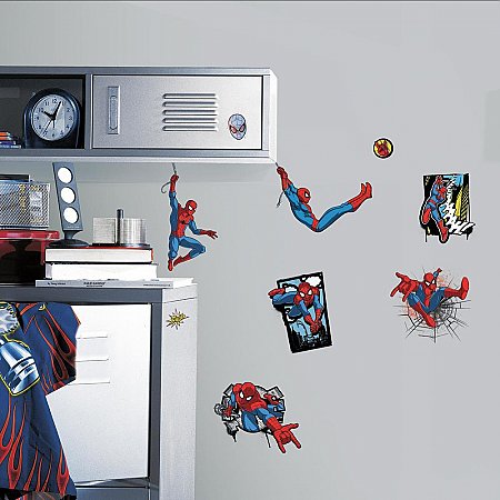 SPIDER-MAN - ULTIMATE SPIDER-MAN COMIC PEEL AND STICK WALL DECALS
